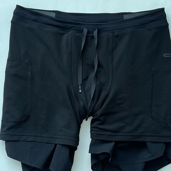 Lululemon Outpacer running shorts reflective small black - Picture 7 of 10
